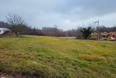 Žminj, okolica, Građevinsko zemljište, mogućnost kupnje veće površine