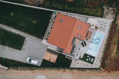 Poreč, Surroundings, Detached Villa with Pool in a Quiet Location