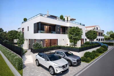 Poreč, Casa di lusso alla fine di una fila in una posizione ricercata a 2 km dal mare