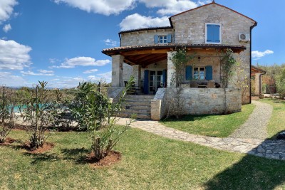 Istrische Steinvilla mit Pool in Vižinada!