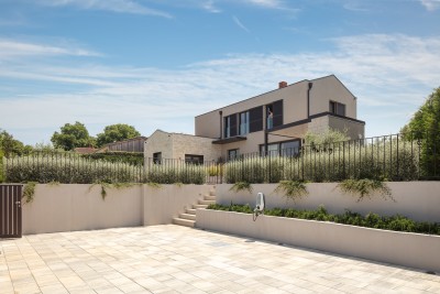 Poreč, Vrsar, Surroundings, Detached Luxury Villa in a Quiet Location, 10 km from the Sea