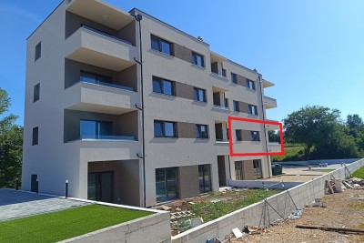 Poreč, okolica, Stan na 1. katu novogradnje, 3 km od mora