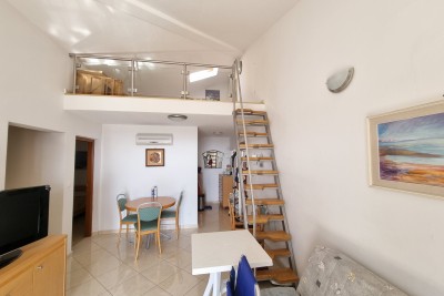 Poreč, Surroundings, Apartment on the Second Floor with a Gallery and Sea View, 2 km from the Sea