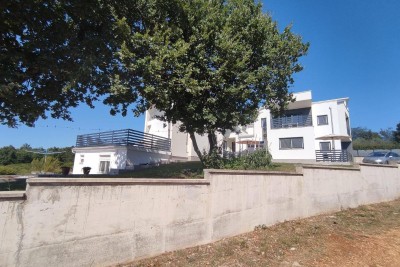 Poreč, dintorni, Moderna casa appartamento con vista mare, 5 km dal mare