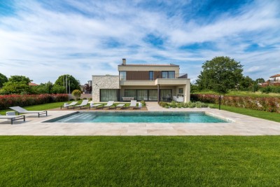 Poreč, okolica, Prekrasna, moderna vila s bazenom i okućnicom, 7 km od mora