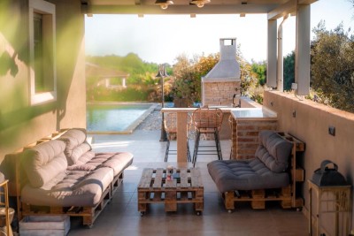 Mediterrane Villa mit Pool und Meerblick, Višnjan