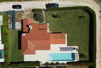 Poreč, Umgebung, Wunderschönes Steinhaus mit großem Garten und Pool, 12 km vom Meer entfernt