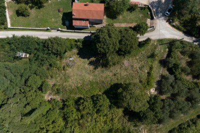 Poreč, okolica, Građevinsko zemljište s građevinskom dozvolom, 15 km od mora