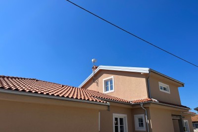 Rovinj, Kanfanar, okolica, Samostojeća kuća s bazenom i dodatnim studio apartmanom, 20 km od mora