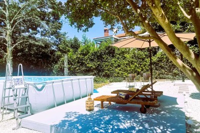 Poreč, dintorni, Ampia villa con 5 camere da letto e vista mare, a 4 km dal mare