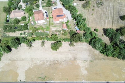 Motovun okolica, Građevinska zemljišta s pogledom na Motovun