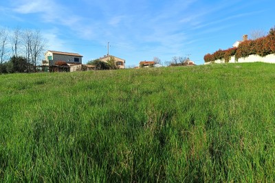 Poreč, okolica, Građevinsko zemljište s građevinskom dozvolom i pogledom na more